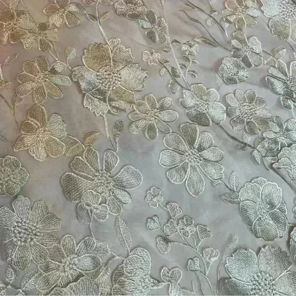 Lulus Glamour Garden White 3D Floral Embroidered Midi Dress Size XL - Picture 2 of 8